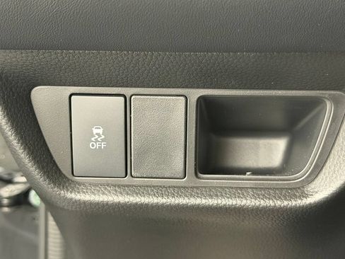 Used 2026 Honda HR-V LX image 28