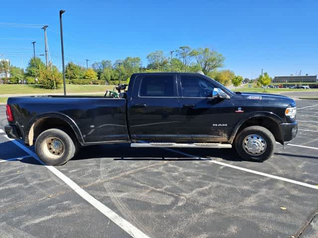 Used 2021 RAM 3500 Laramie AWD/4WD image 4