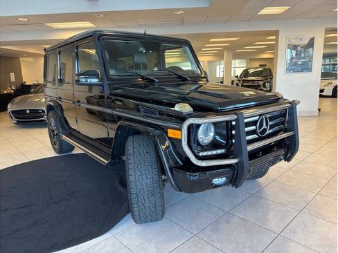 Used 2013 Mercedes-Benz G 550 image 3
