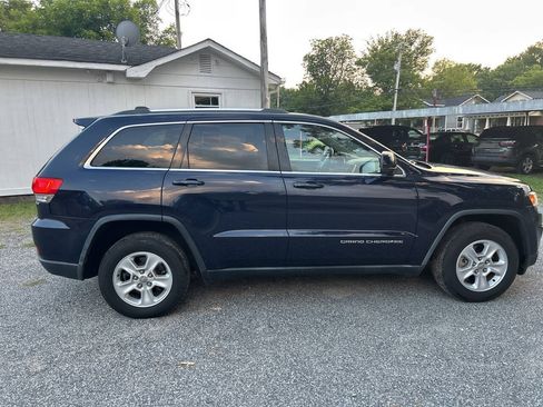 Used 2014 Jeep Grand Cherokee Laredo w/ Quick Order Package 23E AWD/4WD image 8