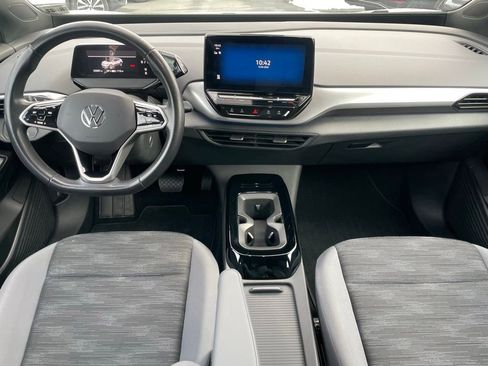 Certified 2022 Volkswagen ID.4 Pro image 11