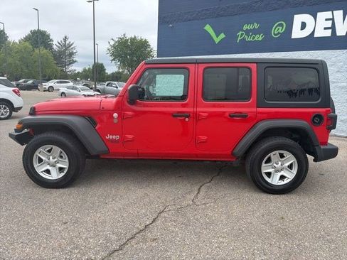 Used 2020 Jeep Wrangler Unlimited Sport S AWD/4WD image 2