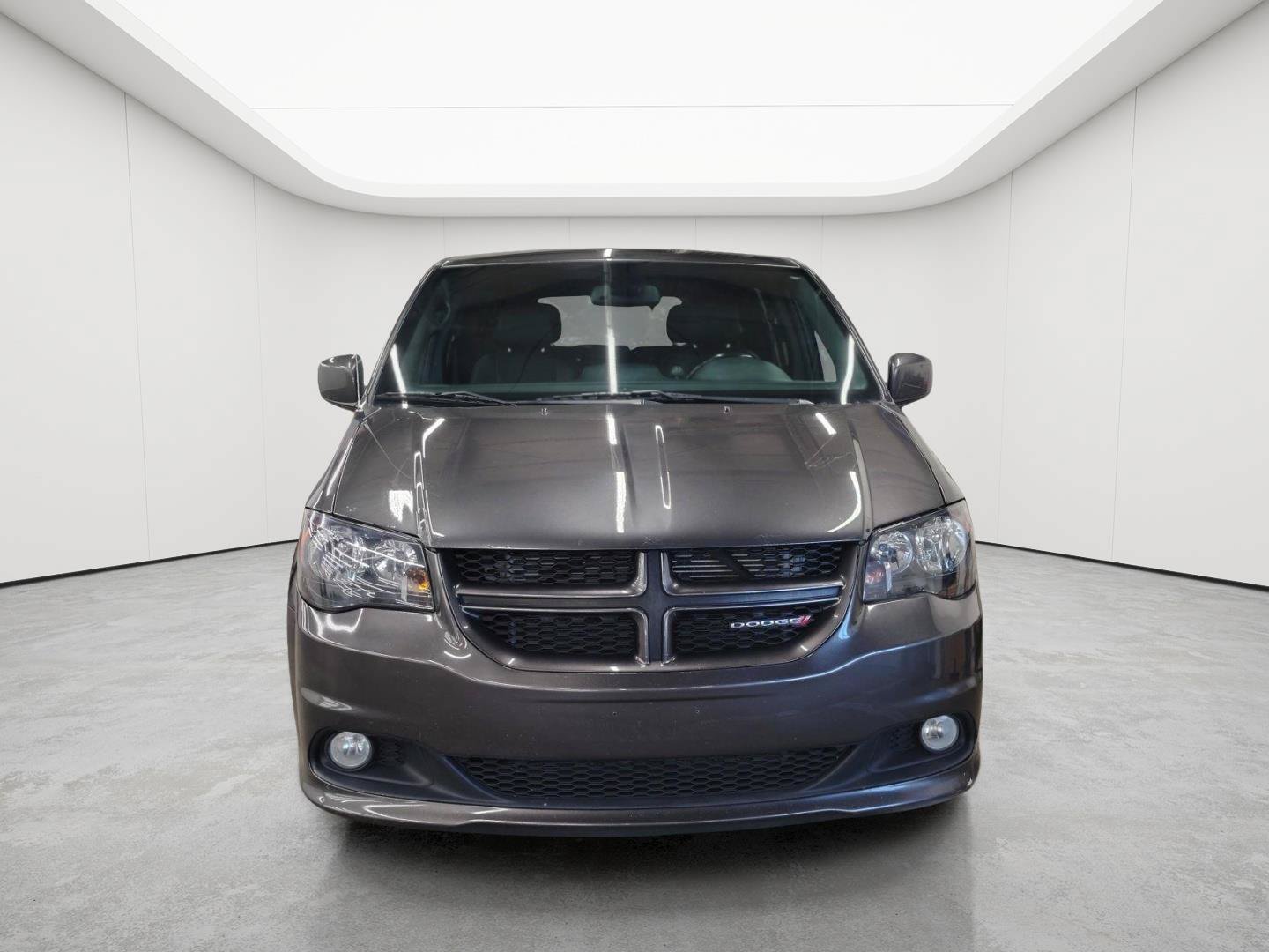 Used 2019 Dodge Grand Caravan GT FWD image 4