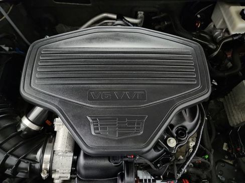 Used 2018 Cadillac XT5 Luxury AWD/4WD image 36
