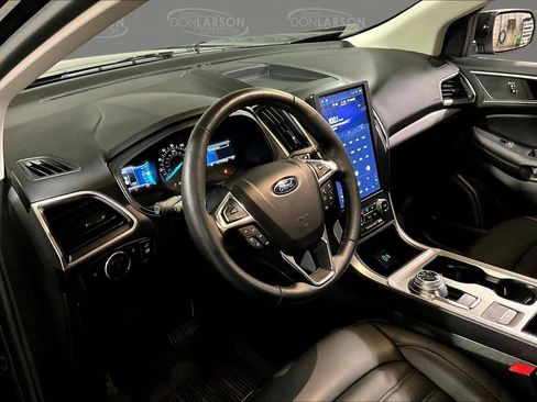 Certified 2024 Ford Edge SEL w/ Convenience Package AWD/4WD image 17