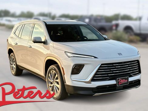 New 2026 Buick Enclave Preferred image 1