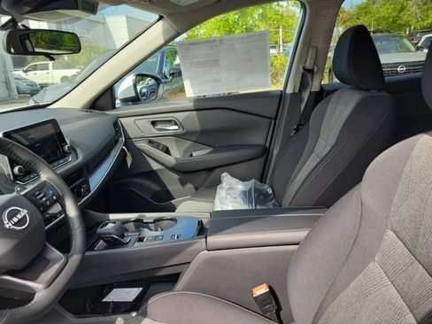 New 2026 Nissan Rogue SV FWD image 8
