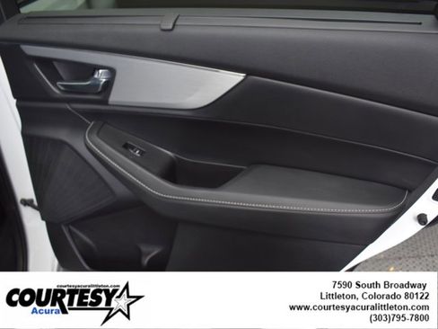 Used 2023 Acura MDX SH-AWD w/ Technology Package image 30