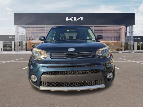 Certified 2017 Kia Soul + w/ UVO Package image 7