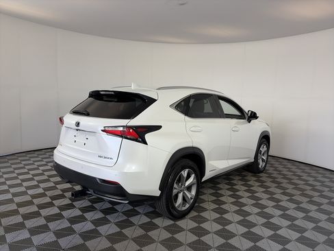 Used 2017 Lexus NX 300h AWD w/ Premium Package image 10