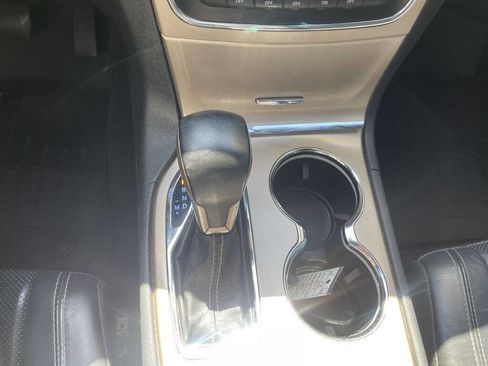 Used 2017 Jeep Grand Cherokee Limited w/ Luxury Group II image 28