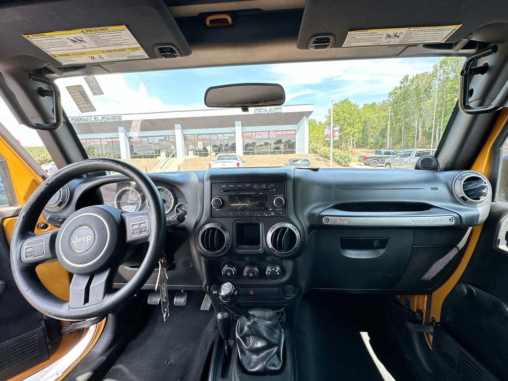 Used 2014 Jeep Wrangler Sport AWD/4WD image 3