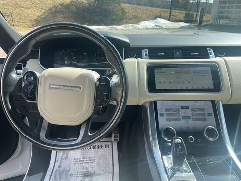 Used 2022 Land Rover Range Rover Sport HSE Silver Edition image 15