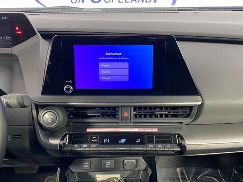 Certified 2024 Toyota Prius LE image 14