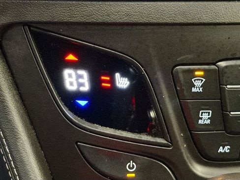 Used 2019 Buick Envision Essence w/ LPO, Cargo Package image 19