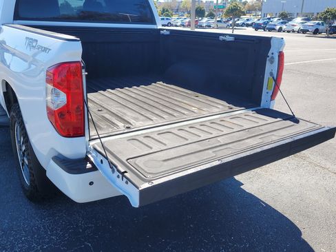 Used 2018 Toyota Tundra SR5 w/ TRD Sport Package image 12