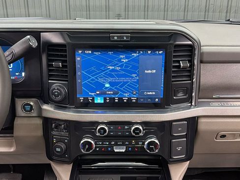 Used 2026 Ford F450 Platinum w/ Platinum Plus Package image 32