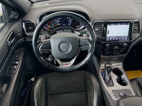 Used 2021 Jeep Grand Cherokee Trailhawk image 25