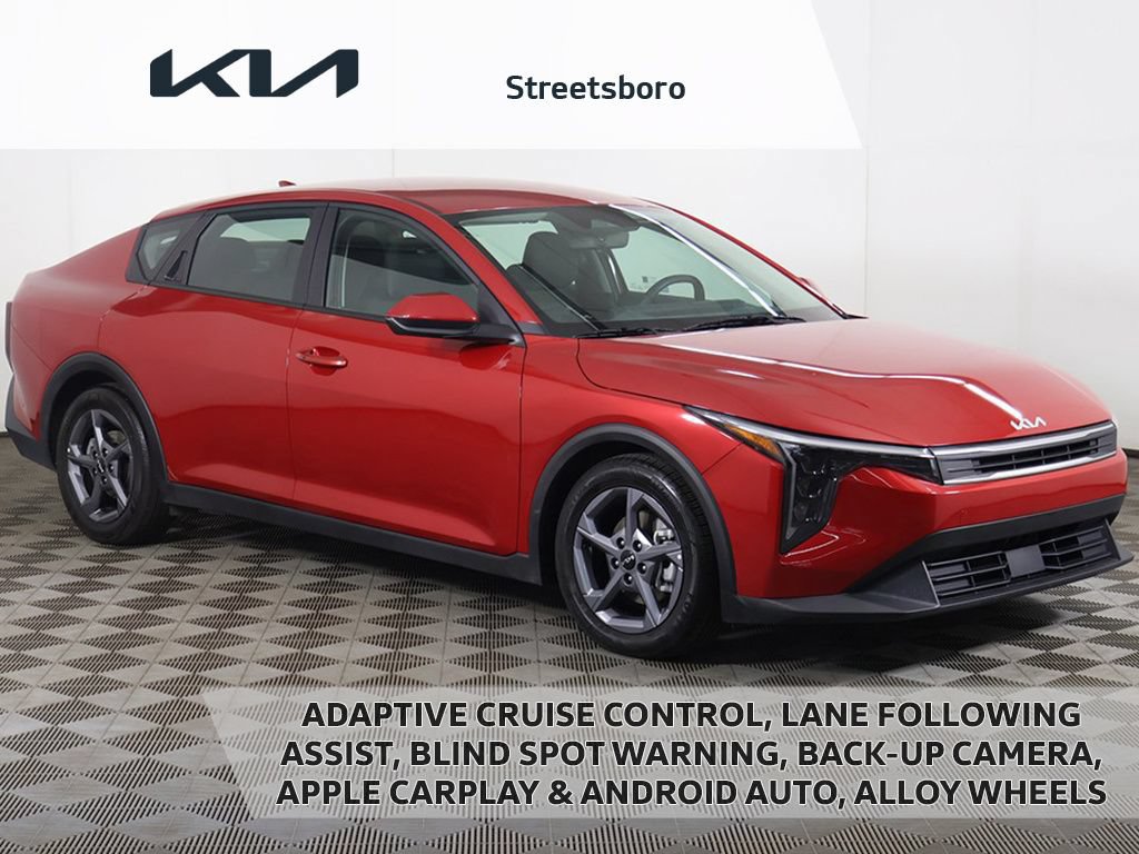 Used 2025 Kia K4 FWD image 1