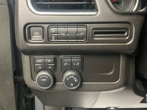 Certified 2021 Chevrolet Tahoe Z71 AWD/4WD image 15