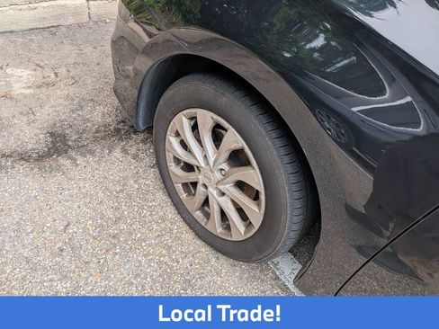 Used 2019 Nissan Sentra SV FWD image 6