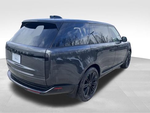 New 2026 Land Rover Range Rover Long Wheelbase SE AWD/4WD image 5