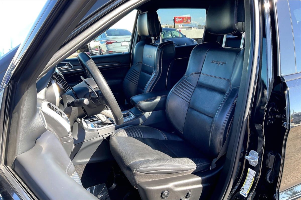 Used 2019 Jeep Grand Cherokee SRT AWD/4WD image 21