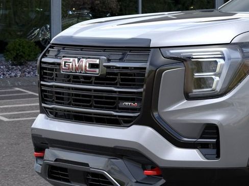 New 2026 GMC Terrain AT4 AWD/4WD image 13