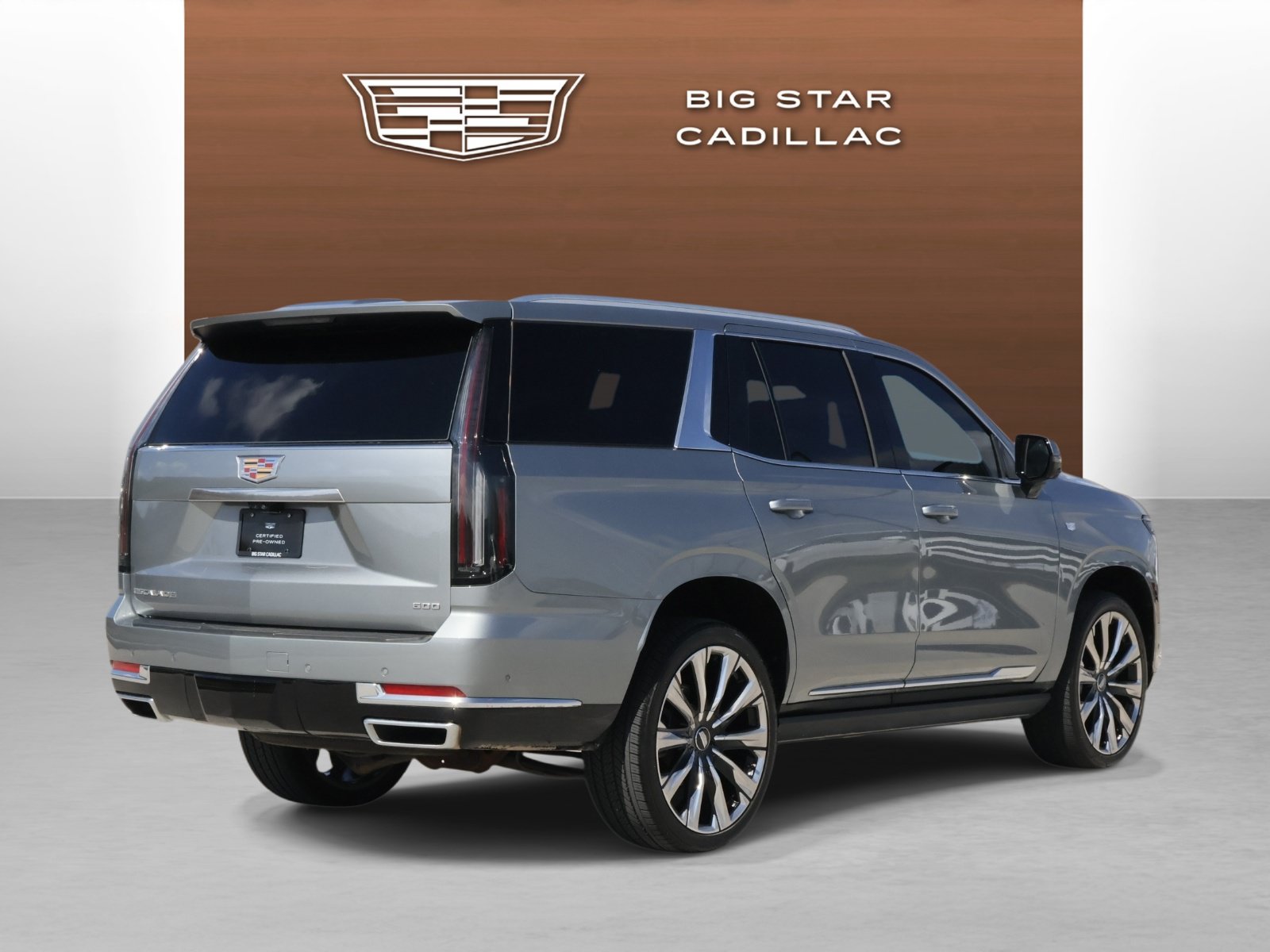 Certified 2025 Cadillac Escalade Premium Luxury w/ Touring Package AWD/4WD image 3