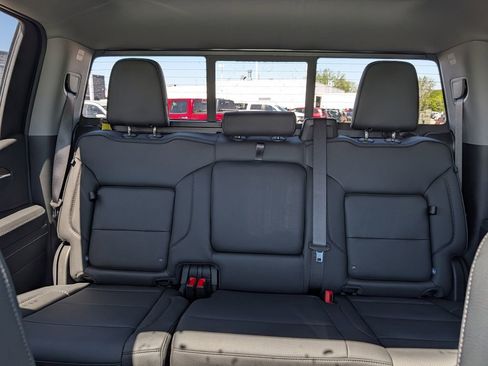 New 2026 GMC Sierra 1500 Denali w/ Technology Package AWD/4WD image 13