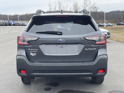 Certified 2024 Subaru Outback Premium image 4