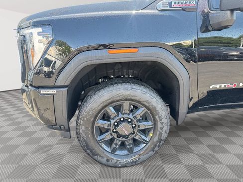 New 2026 GMC Sierra 2500 AT4 w/ AT4 Premium Plus Package AWD/4WD image 30