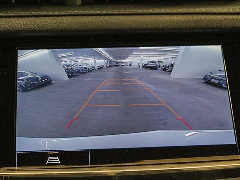 New 2025 Cadillac XT5 Luxury image 26
