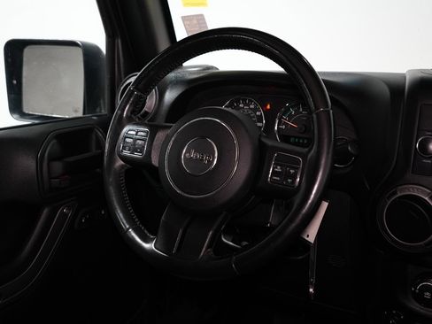 Used 2017 Jeep Wrangler Sport w/ Quick Order Package 24S image 16