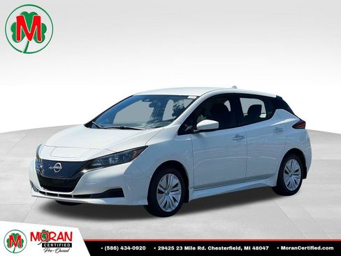 Used 2025 Nissan Leaf S FWD image 1