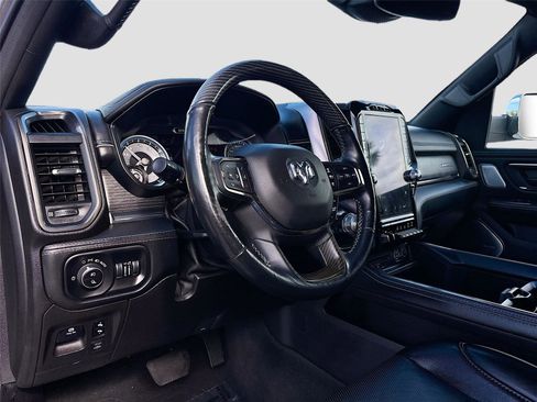 Used 2019 RAM 1500 Limited image 10
