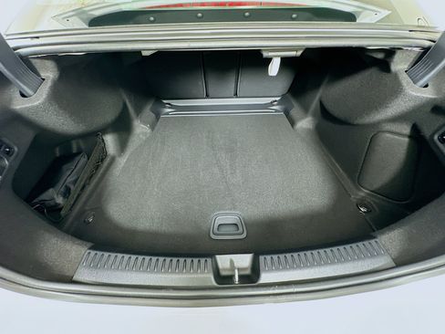 Used 2024 Mercedes-Benz E 350 4MATIC Sedan w/ Airmatic Package image 23