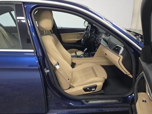 Used 2017 BMW 330i Sedan image 11