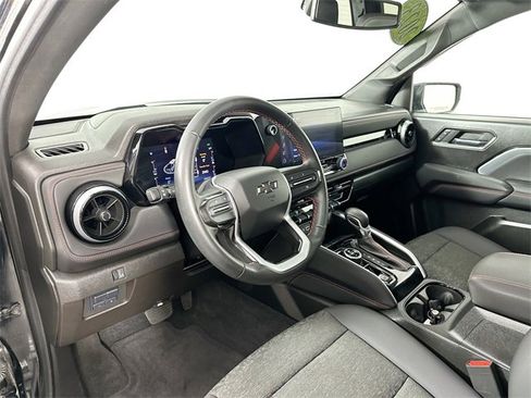 Used 2023 Chevrolet Colorado Z71 image 18