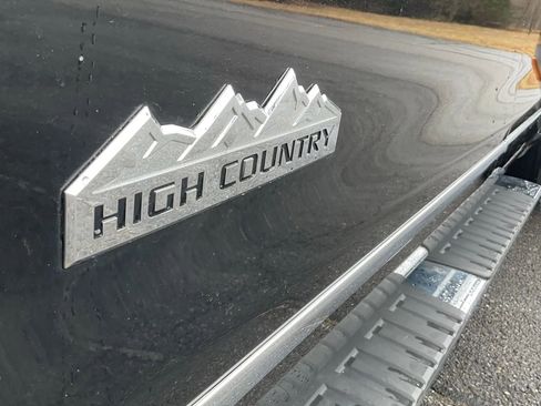 Used 2019 Chevrolet Silverado 3500 High Country w/ Duramax Plus Package image 14