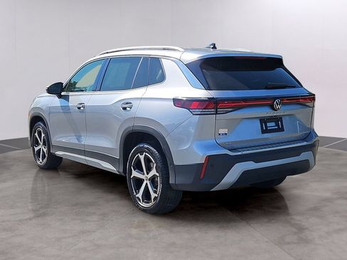 Certified 2026 Volkswagen Tiguan SE AWD/4WD image 6