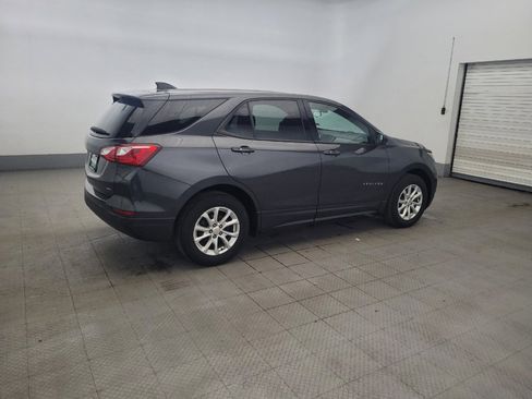 Used 2019 Chevrolet Equinox LS w/ LS Convenience Package AWD/4WD image 10