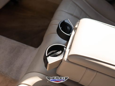 Used 2018 Mercedes-Benz S 560 Sedan image 22