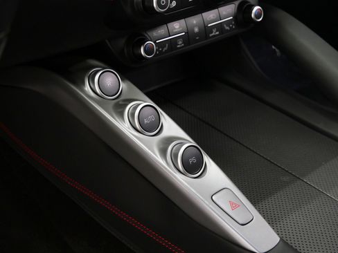 Used 2017 Ferrari GTC4Lusso image 29