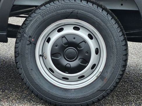 New 2026 Ford Transit 250 148 Medium Roof w/ Load Area Protection Package image 24