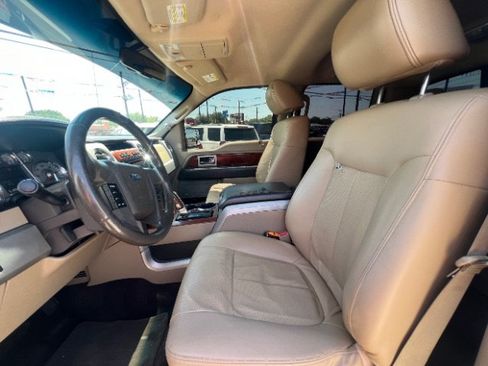 Used 2010 Ford F150 Lariat RWD image 10