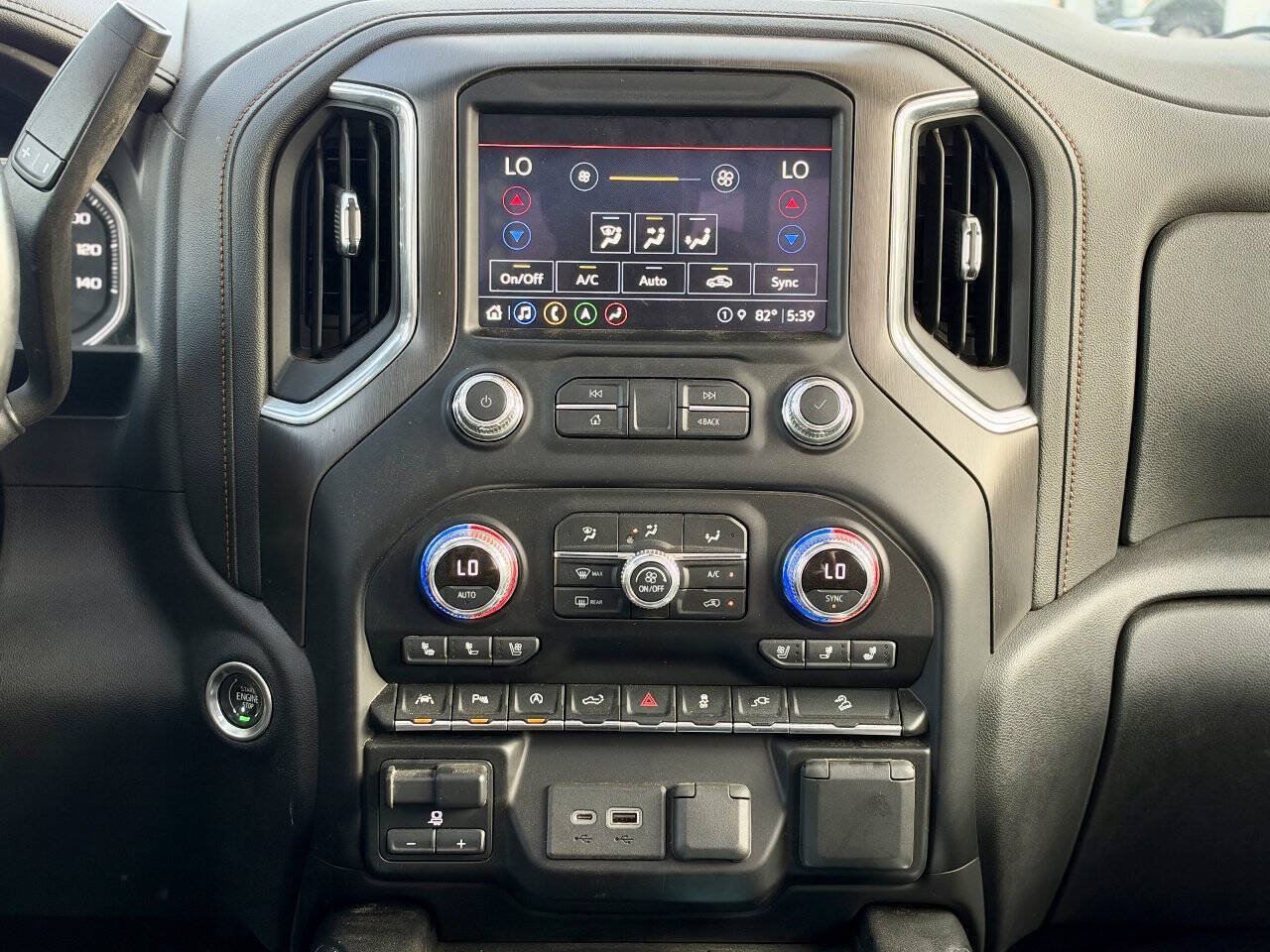 Used 2021 GMC Sierra 1500 AT4 w/ Technology Package AWD/4WD image 21