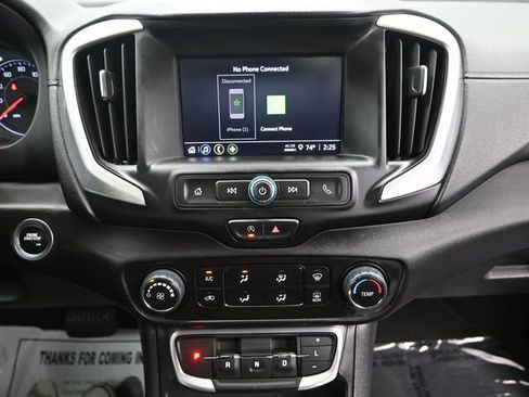 Used 2024 GMC Terrain SLE AWD/4WD image 15
