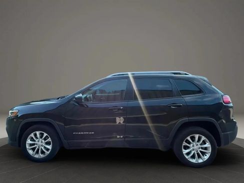Used 2020 Jeep Cherokee Latitude FWD image 4