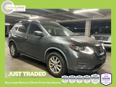 Used 2017 Nissan Rogue SV